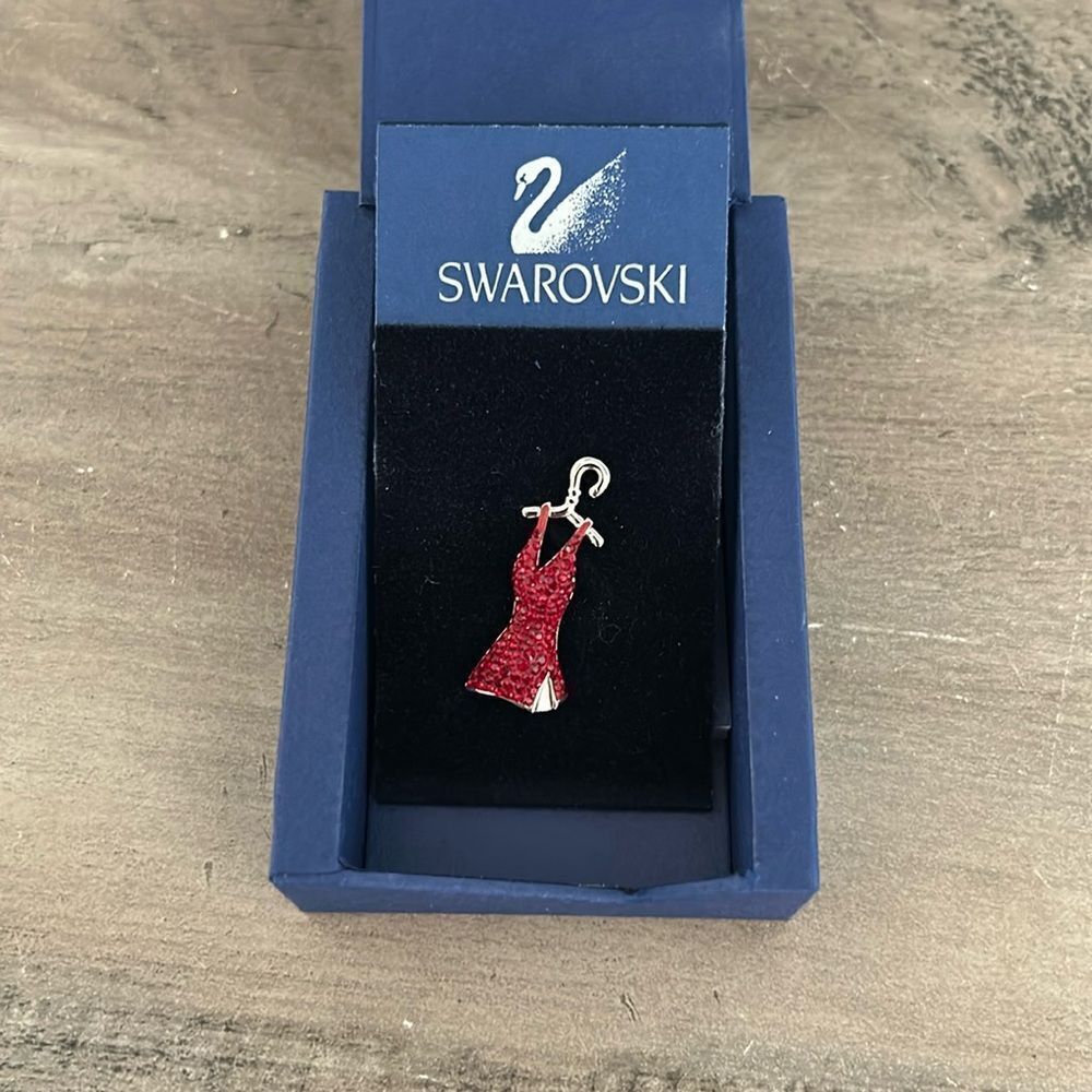 NWT Swarovski Red Dress Pin